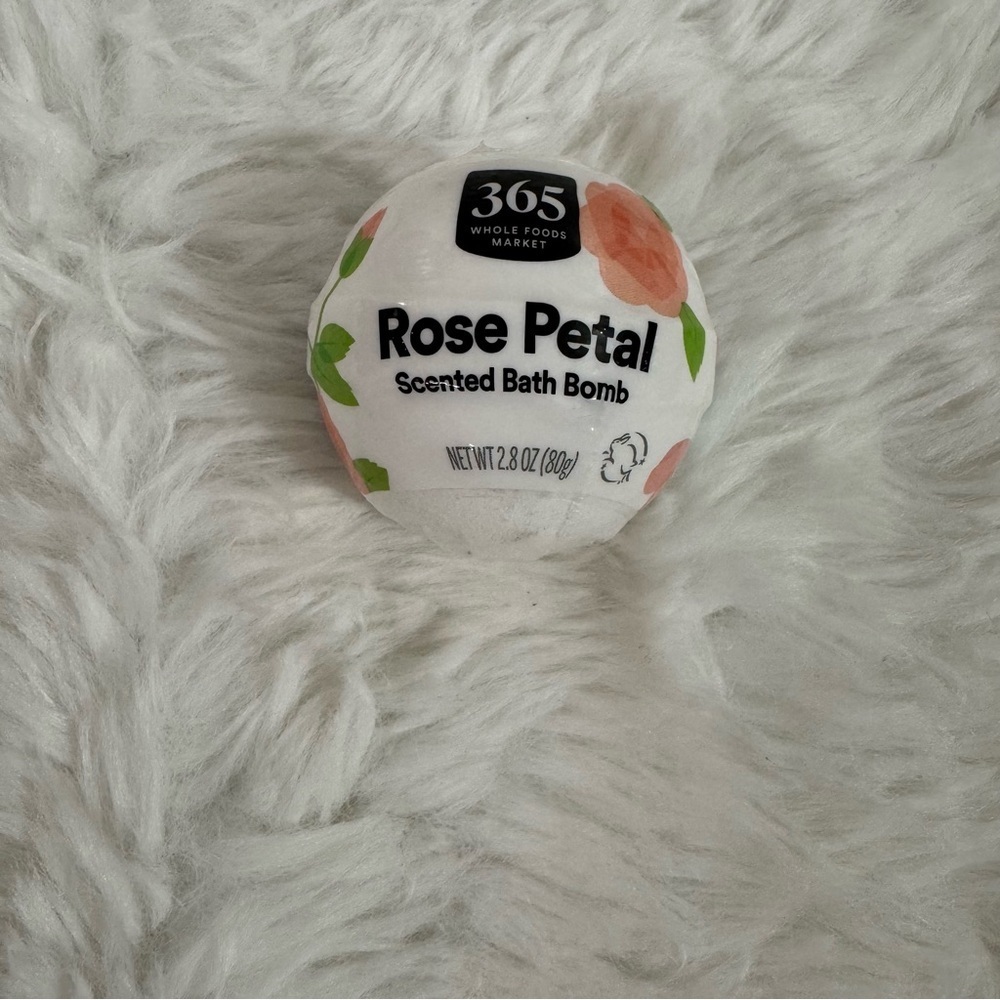 365 by Whole Foods Market Rose Petal Scented Bath Bombs